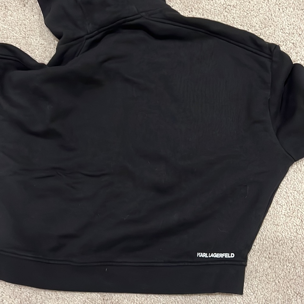 Sweatshirt - Picture 2 of 2